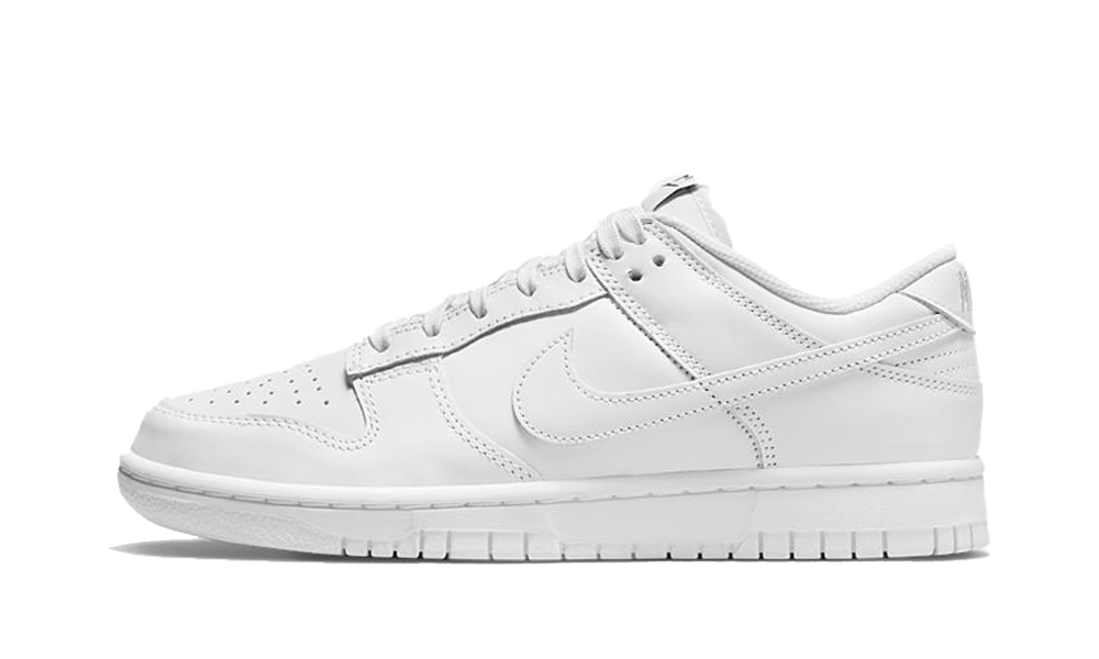 Dunk Low Triple White (2021) – FashstoreCZ