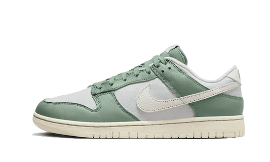 Dunk Low Mica Green