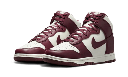 Dunk High Burgundy Crush