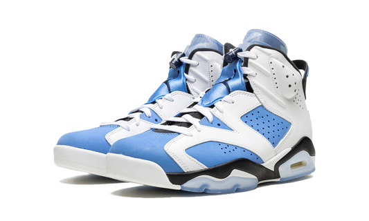 Air Jordan 6 UNC