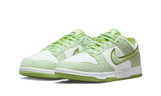 Dunk Low SE Fleece Green