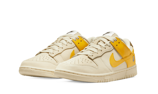 Dunk Low Banana