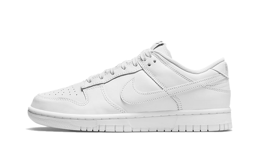 Dunk Low Triple White (2021) - FashstoreCZ