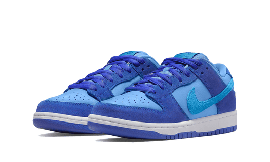 SB Dunk Low Blue Raspberry